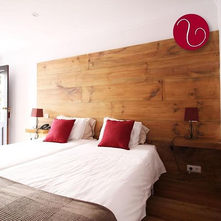 فونشال Guesthouse Vila Lusitania المظهر الخارجي الصورة