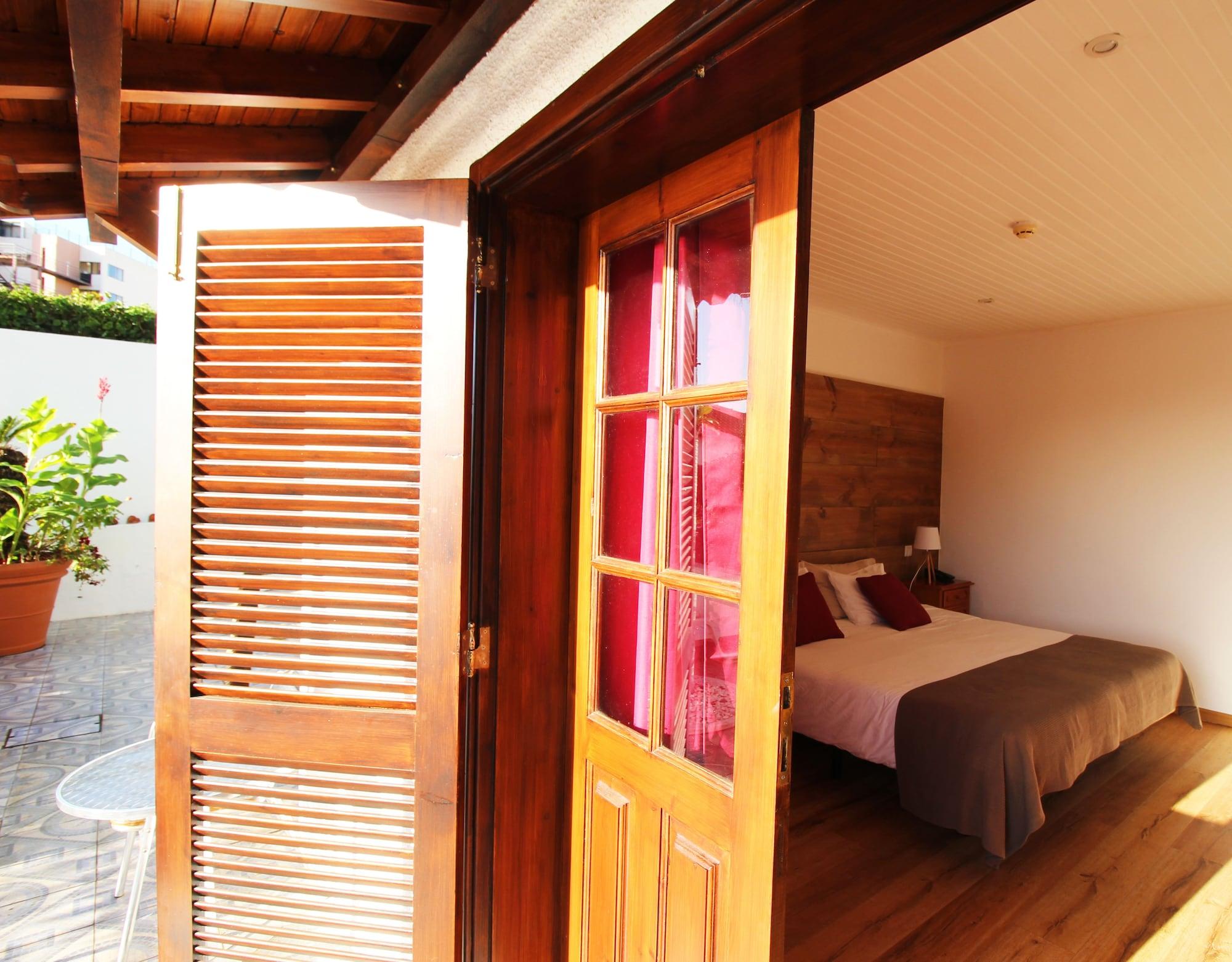 فونشال Guesthouse Vila Lusitania المظهر الخارجي الصورة