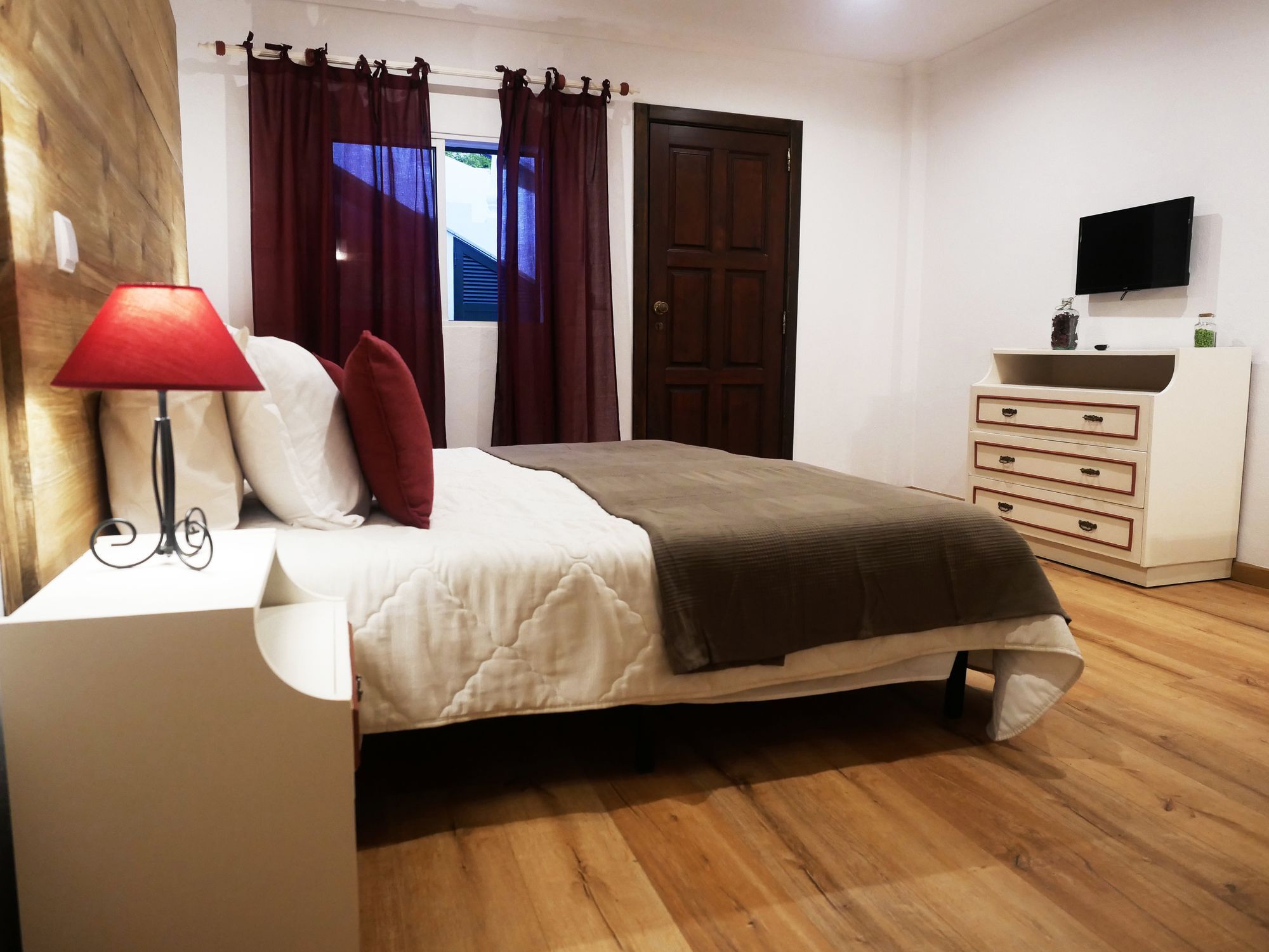 فونشال Guesthouse Vila Lusitania المظهر الخارجي الصورة