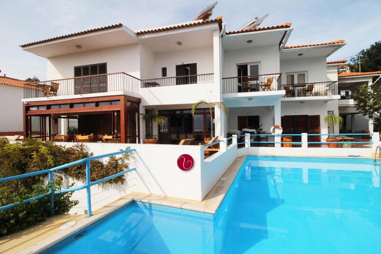 فونشال Guesthouse Vila Lusitania المظهر الخارجي الصورة